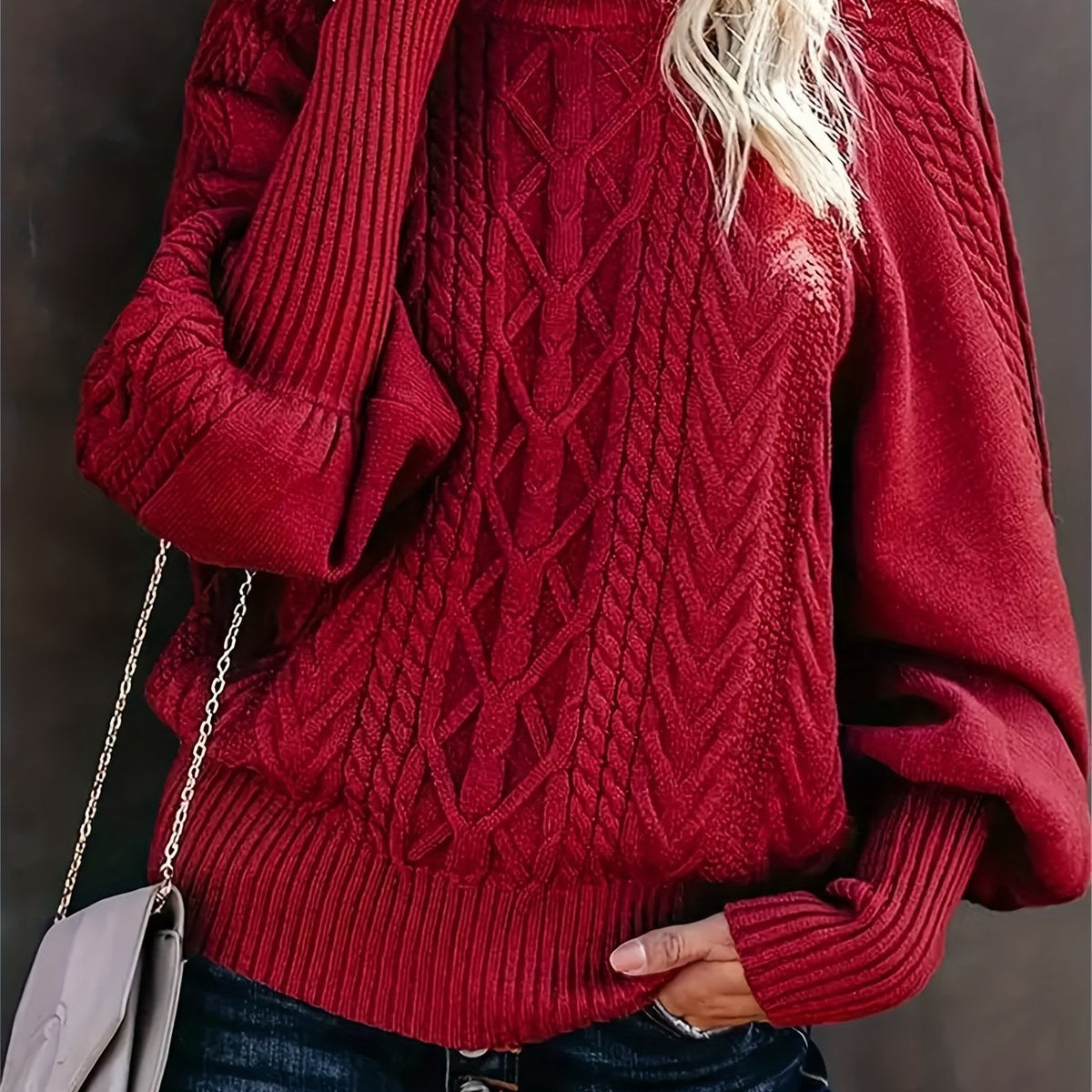 Clemmie Women's Cable Knit Jumper - Red