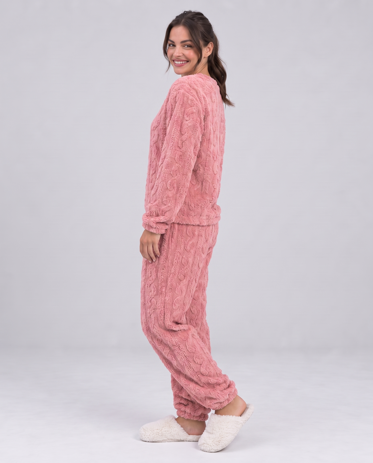Cable Texture Fleece Pyjama Lounge Set in Pink, three quarter view