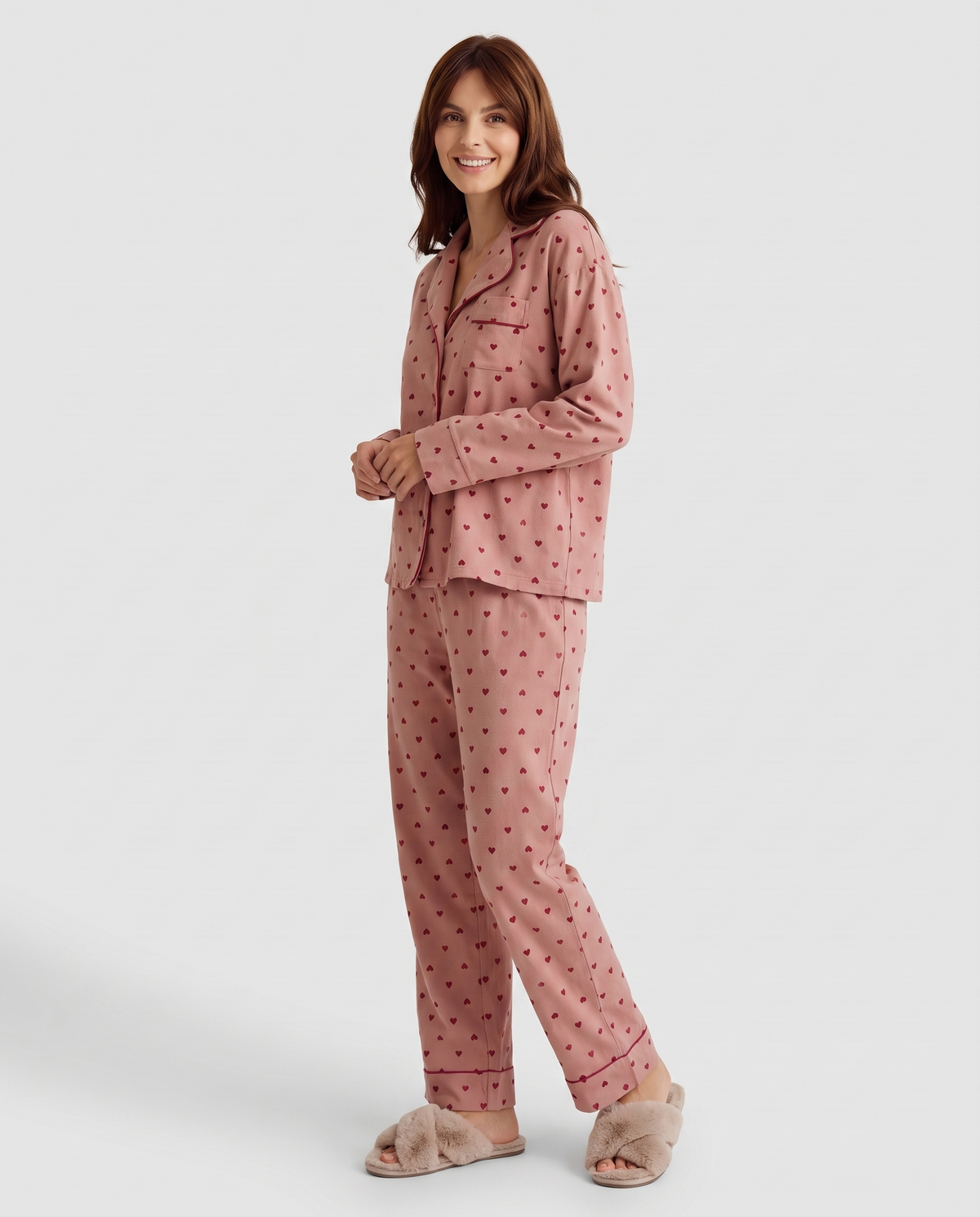 Heart Print Piped Pyjama Lounge Set in Pink, three quarter view