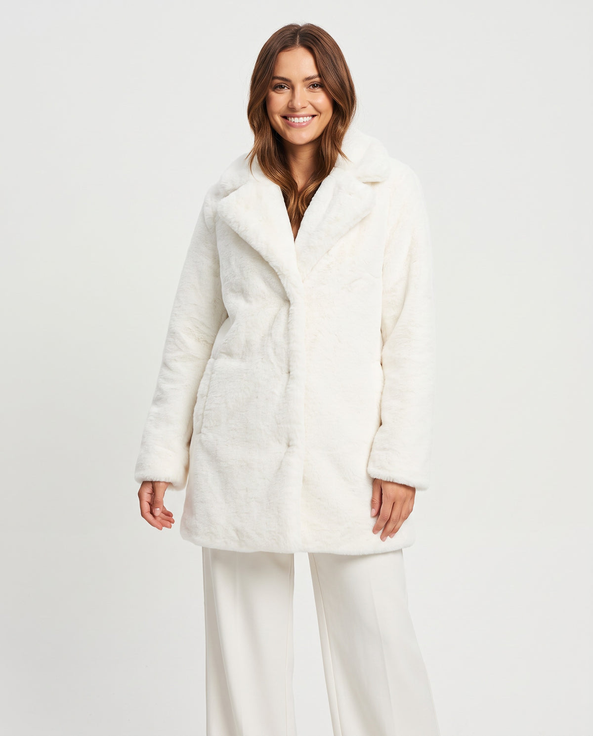 Mali Women's Winter Faux Fur Coat in White