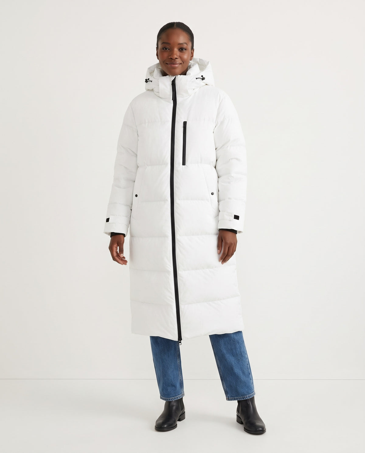 Daphne | Women's Long Puffer Coat with Hood and Full Length Zip for Winter in White