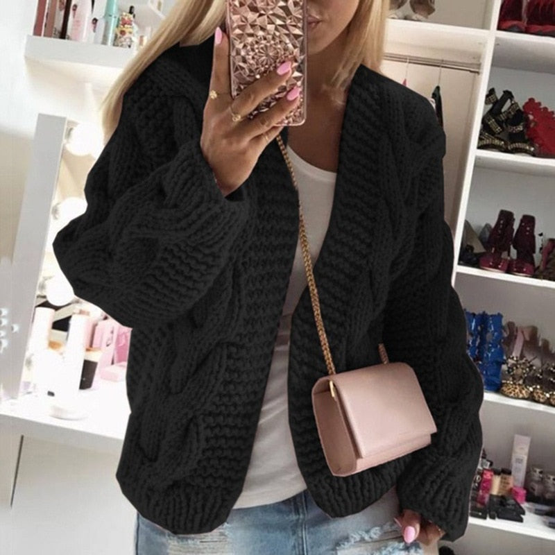 Ingrid Women's Oversized Chunky Knit Cardigan - Black