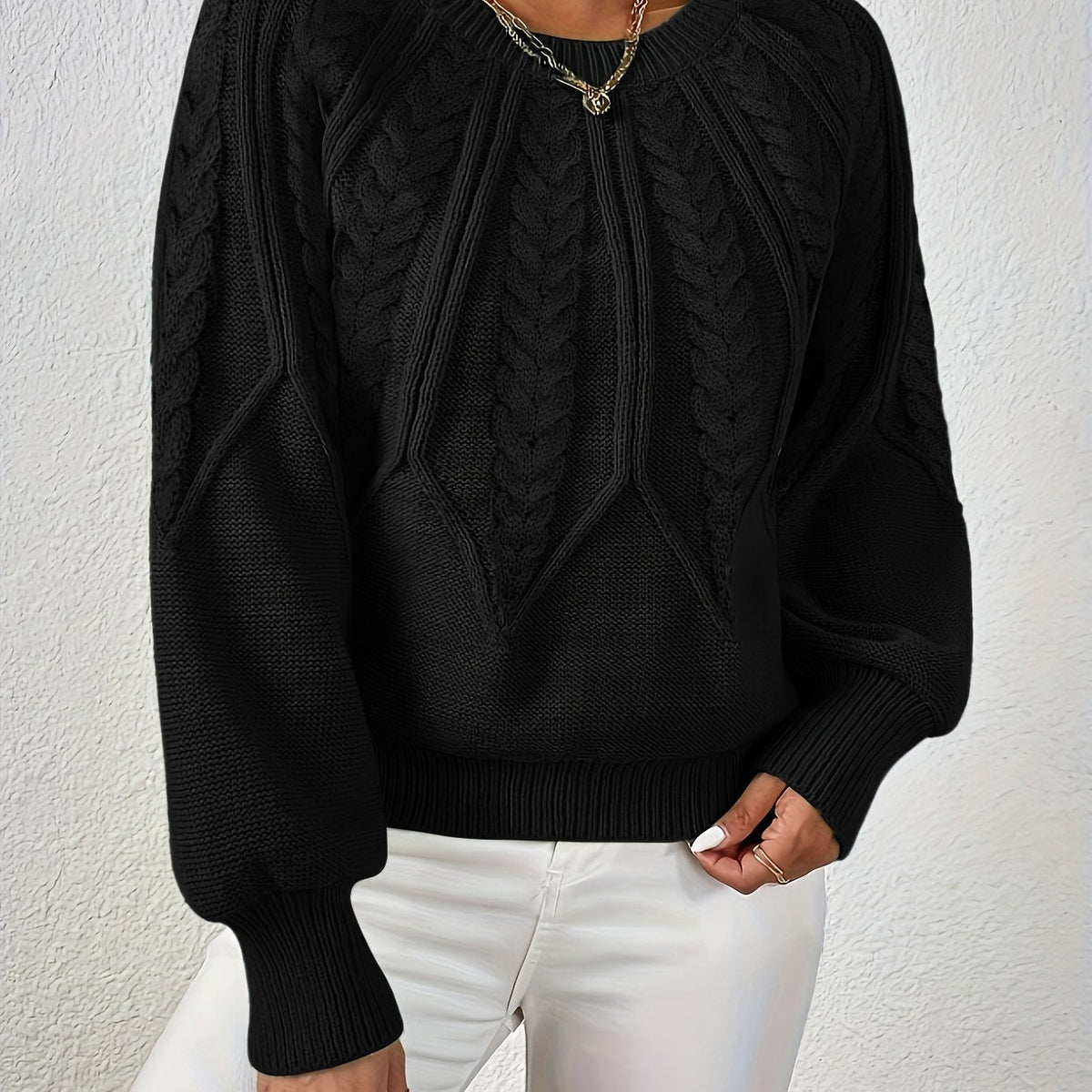 Marnie Women's Cable Knit Jumper - Black